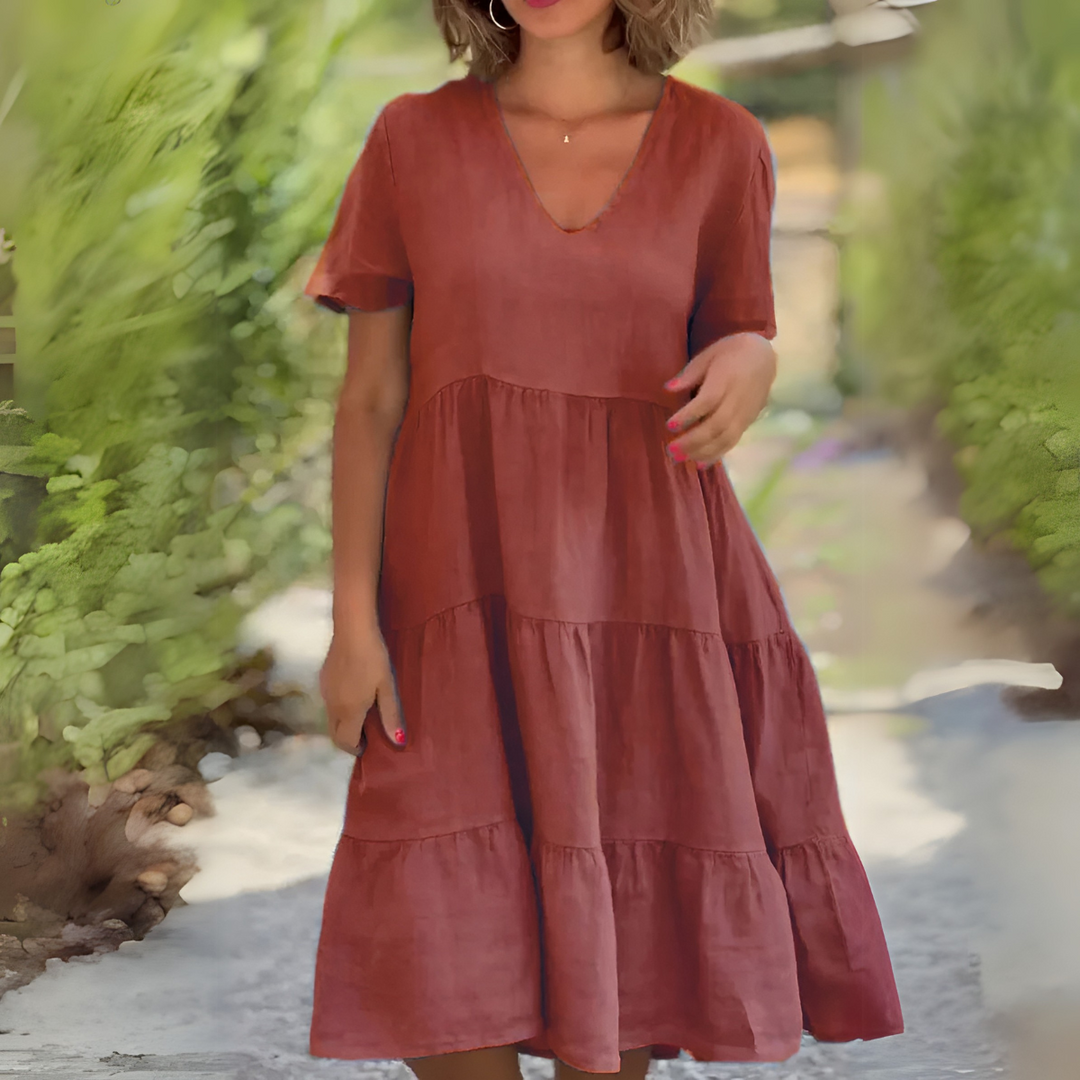 Luce | Gaun Aliran Leher V
