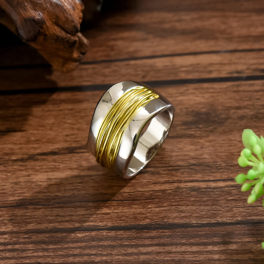 Eyea™ - Cincin Dengan Ungkapan Kawat