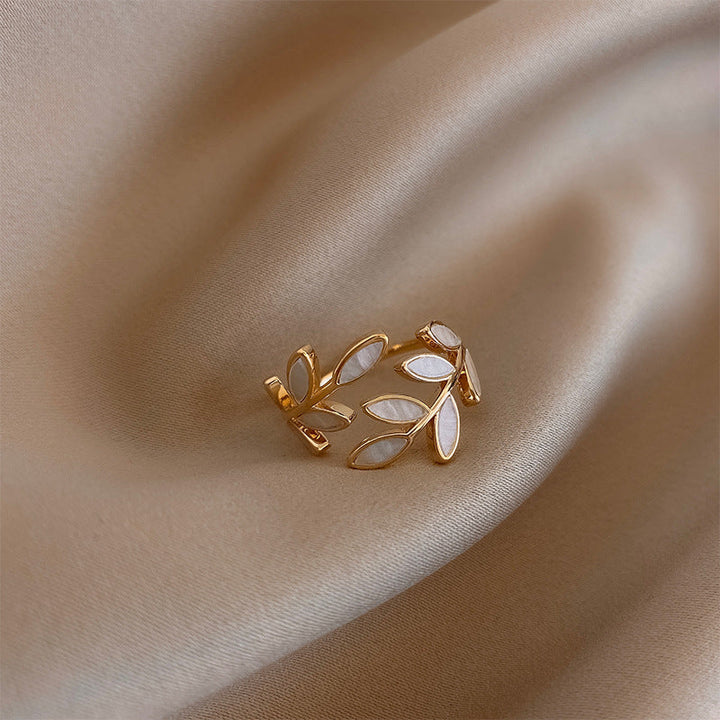Millie™ - Cincin Daun Anggun