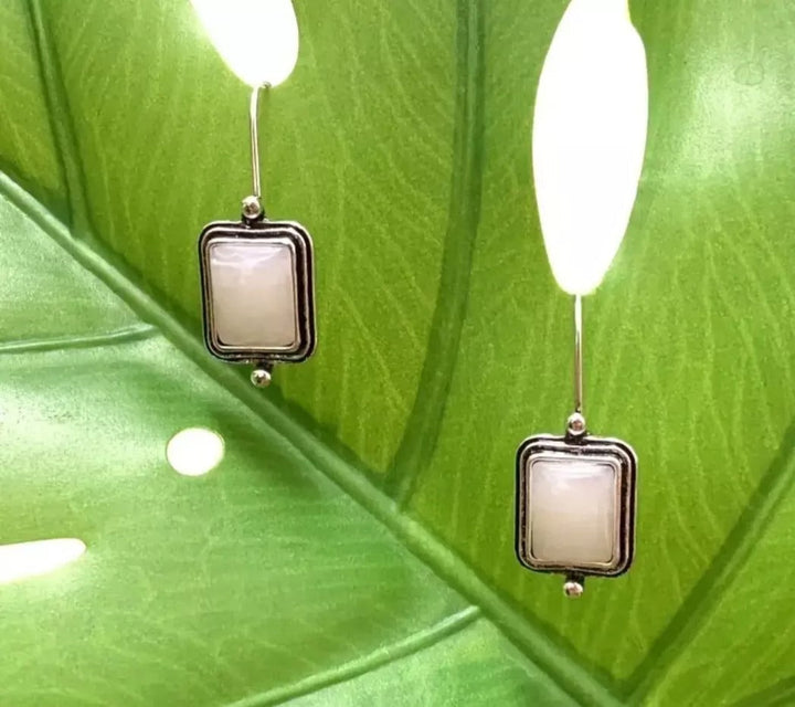 Eliara™ - Anting Batu Mistik